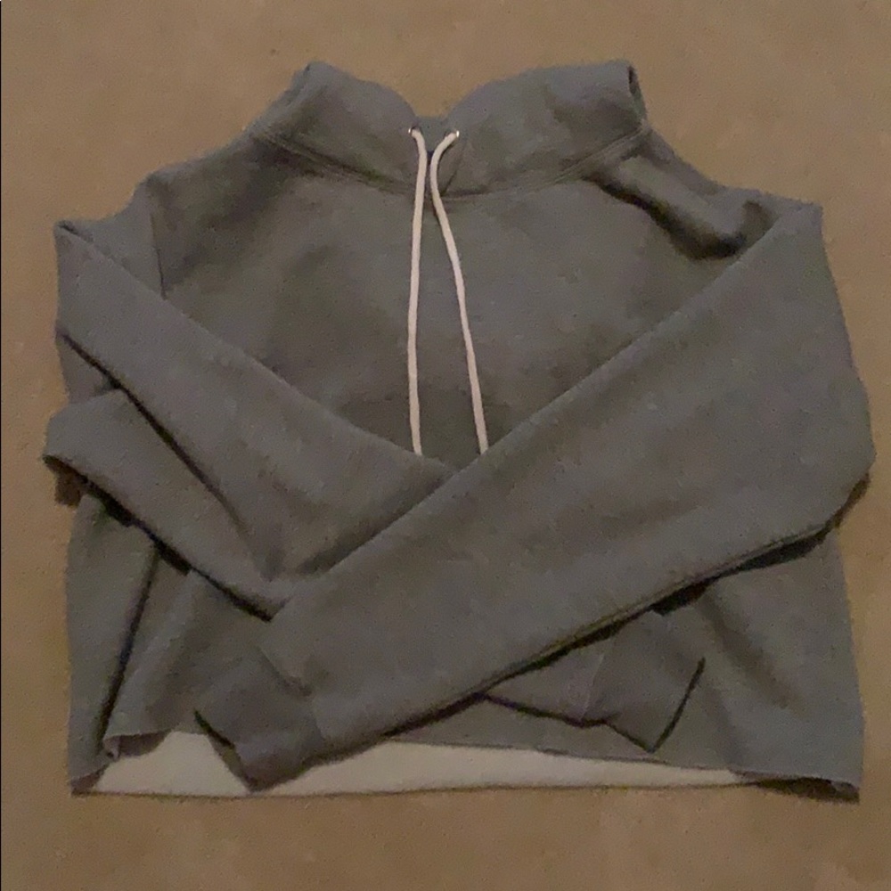 Crop top sweatshirt!